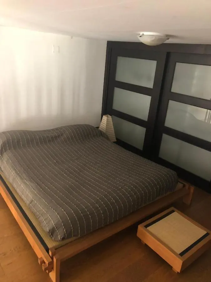 Casa Celeste Portici 0*,